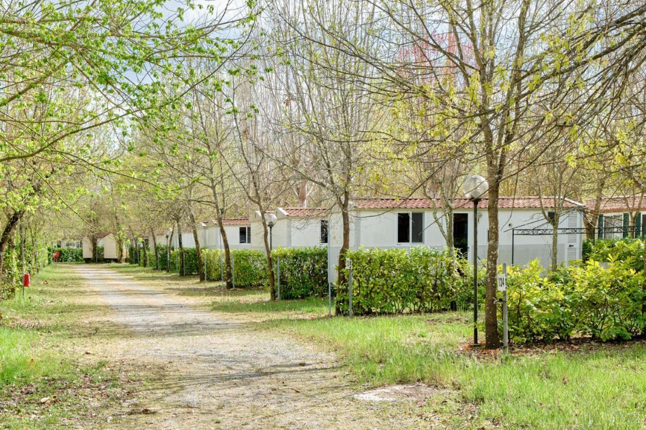 Отель Camping La Chiocciola Capannole Экстерьер фото