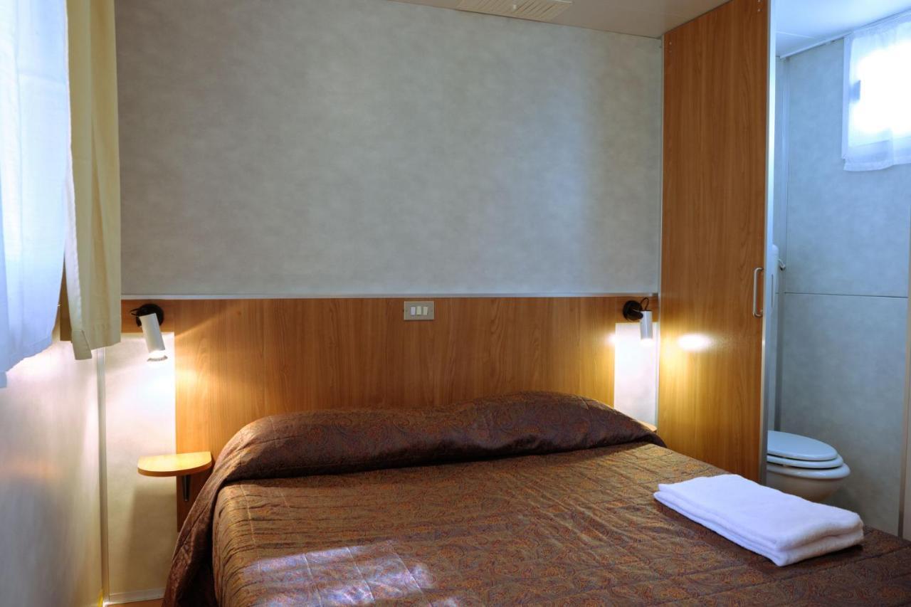 Отель Camping La Chiocciola Capannole Экстерьер фото